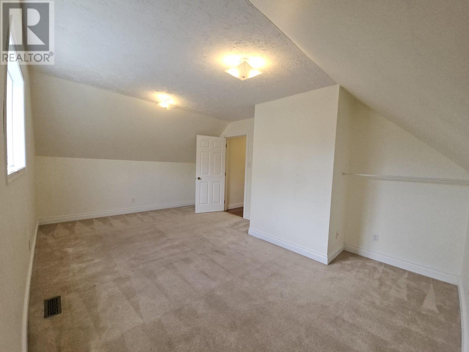 












128 Chamberlain Crescent

,
Tumbler Ridge,




British Columbia
V0C2W0


