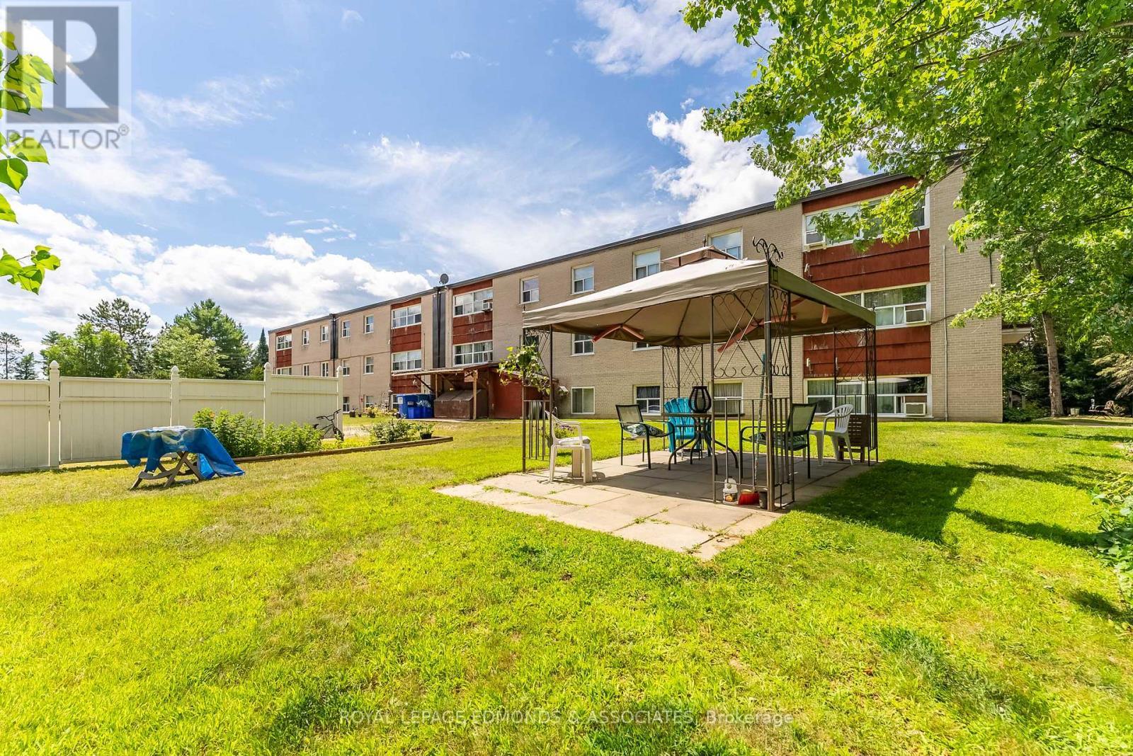 












42A HURON STREET

,
Deep River,




Ontario
K0J1P0

