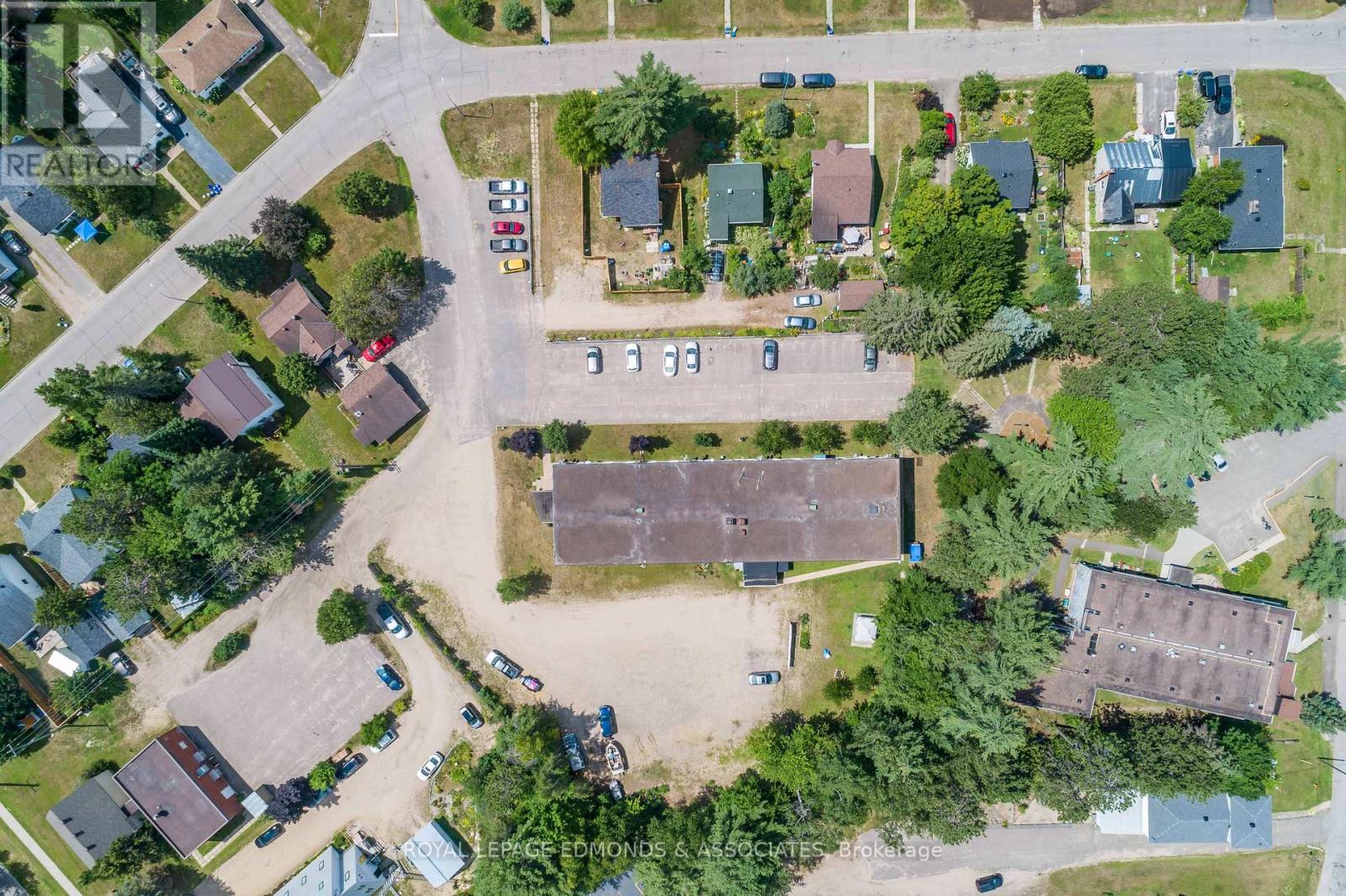 












42A HURON STREET

,
Deep River,




Ontario
K0J1P0

