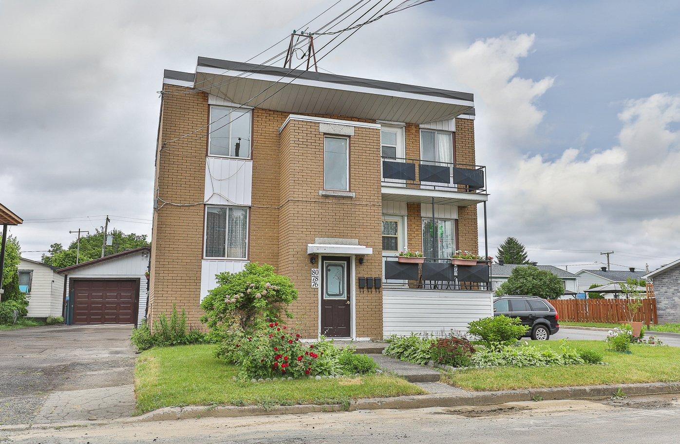 









76

 - 80


Rue Longpré

,
Repentigny (Le Gardeur),




QC
J5Z2M3

