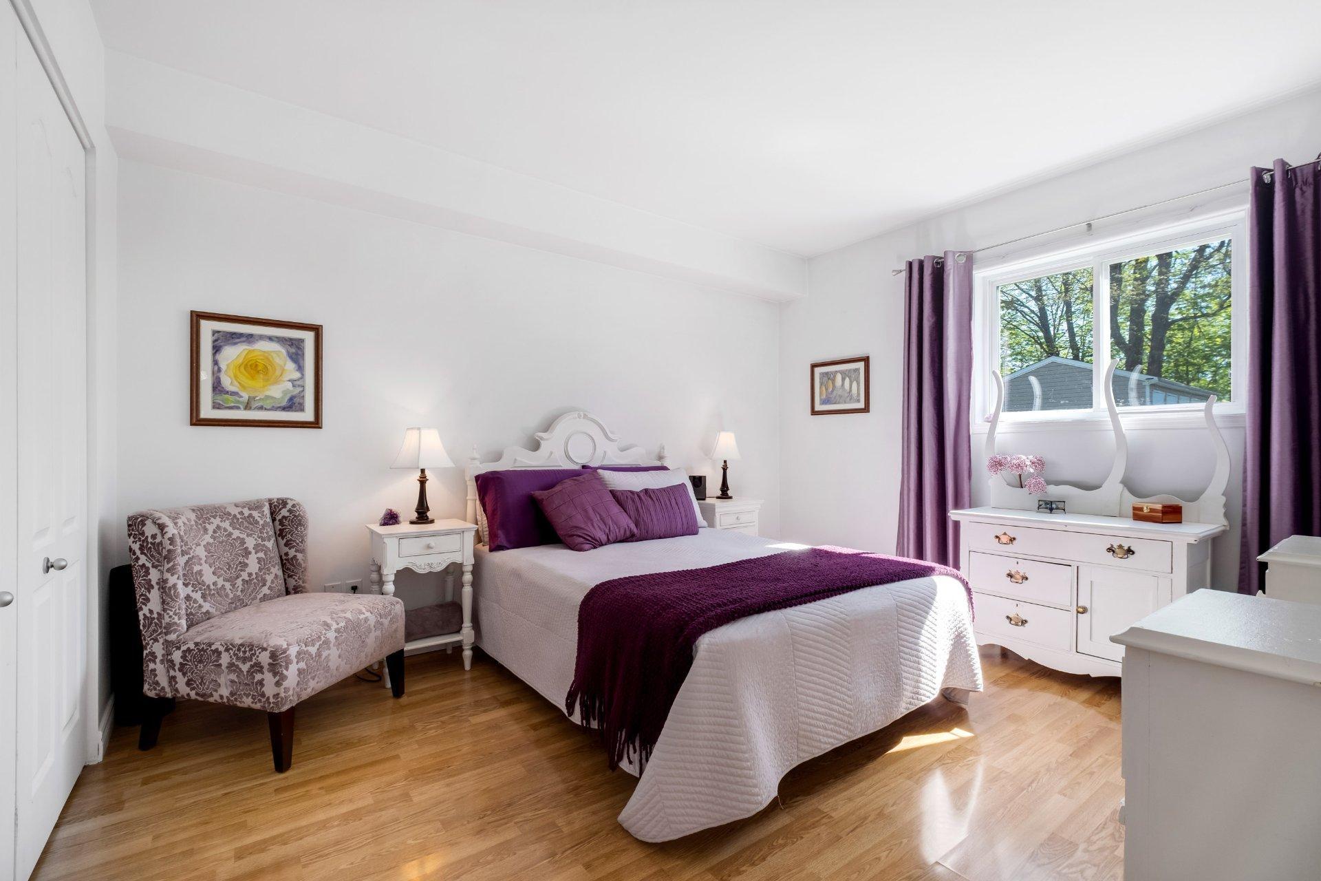 









540

 - 550


Rue des Coquelicots

,
Sherbrooke (Fleurimont),




QC
J1E4E1

