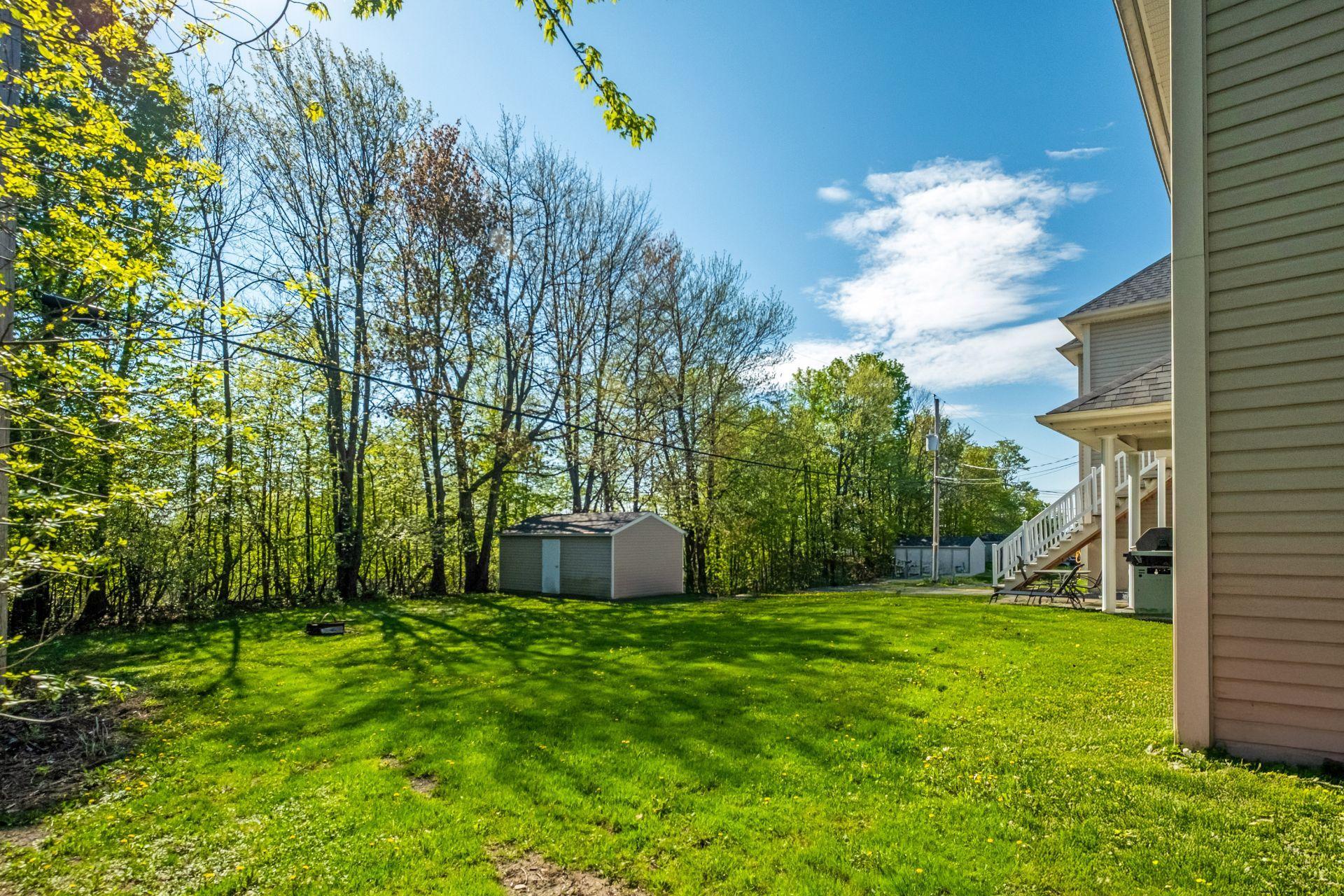 









540

 - 550


Rue des Coquelicots

,
Sherbrooke (Fleurimont),




QC
J1E4E1

