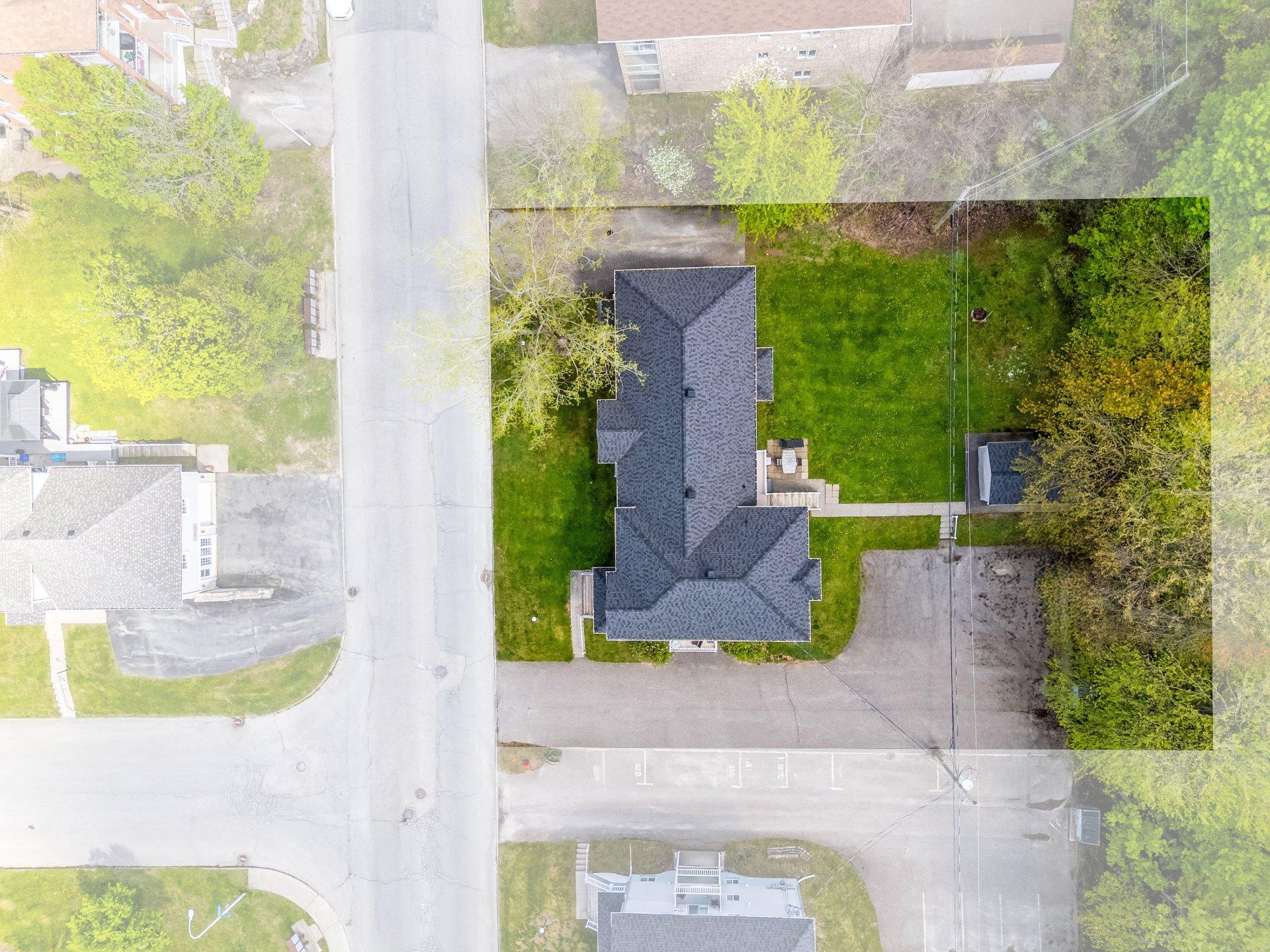 









540

 - 550


Rue des Coquelicots

,
Sherbrooke (Fleurimont),




QC
J1E4E1

