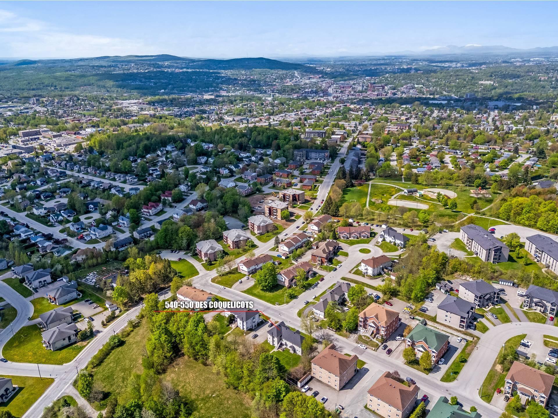 









540

 - 550


Rue des Coquelicots

,
Sherbrooke (Fleurimont),




QC
J1E4E1

