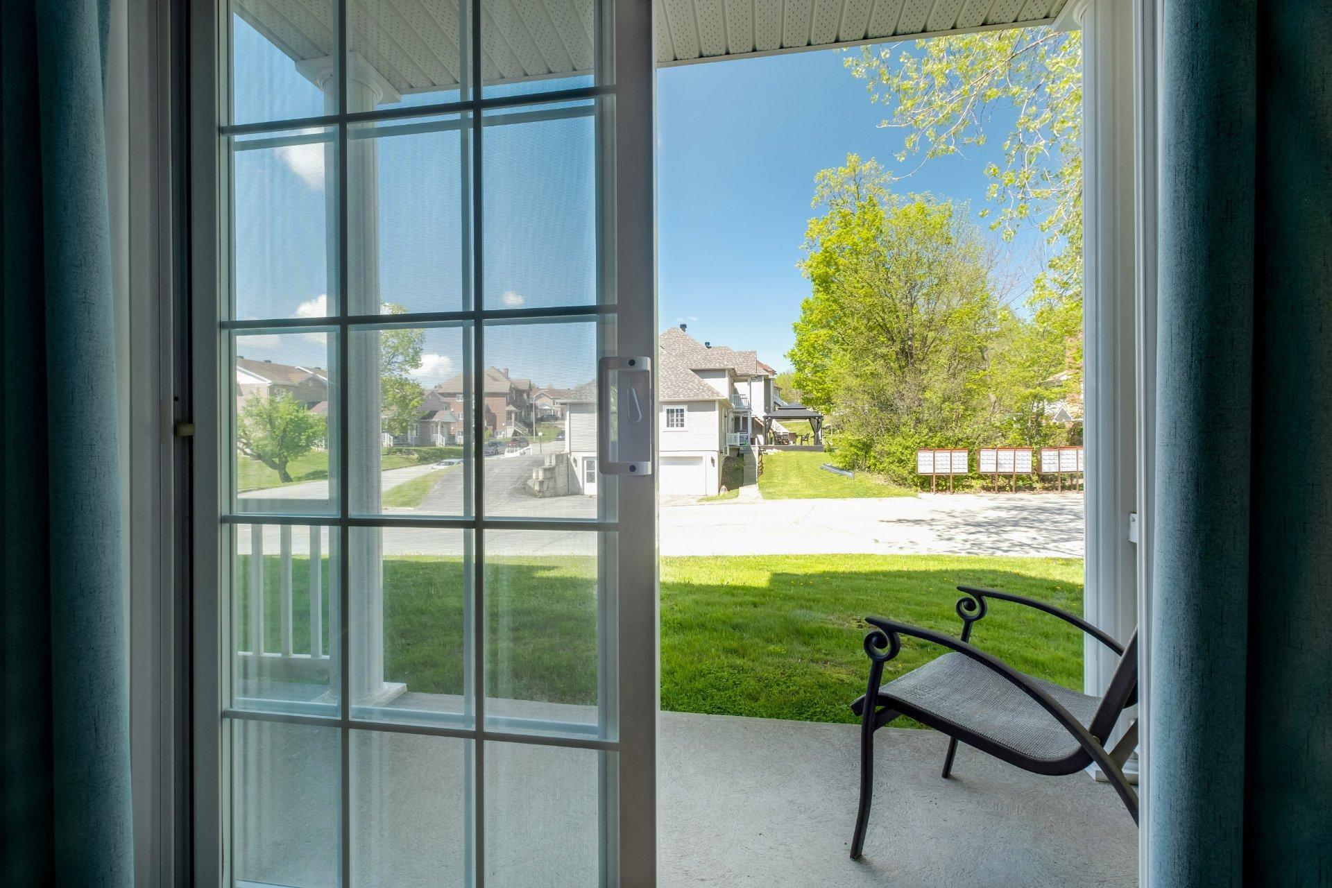 









540

 - 550


Rue des Coquelicots

,
Sherbrooke (Fleurimont),




QC
J1E4E1

