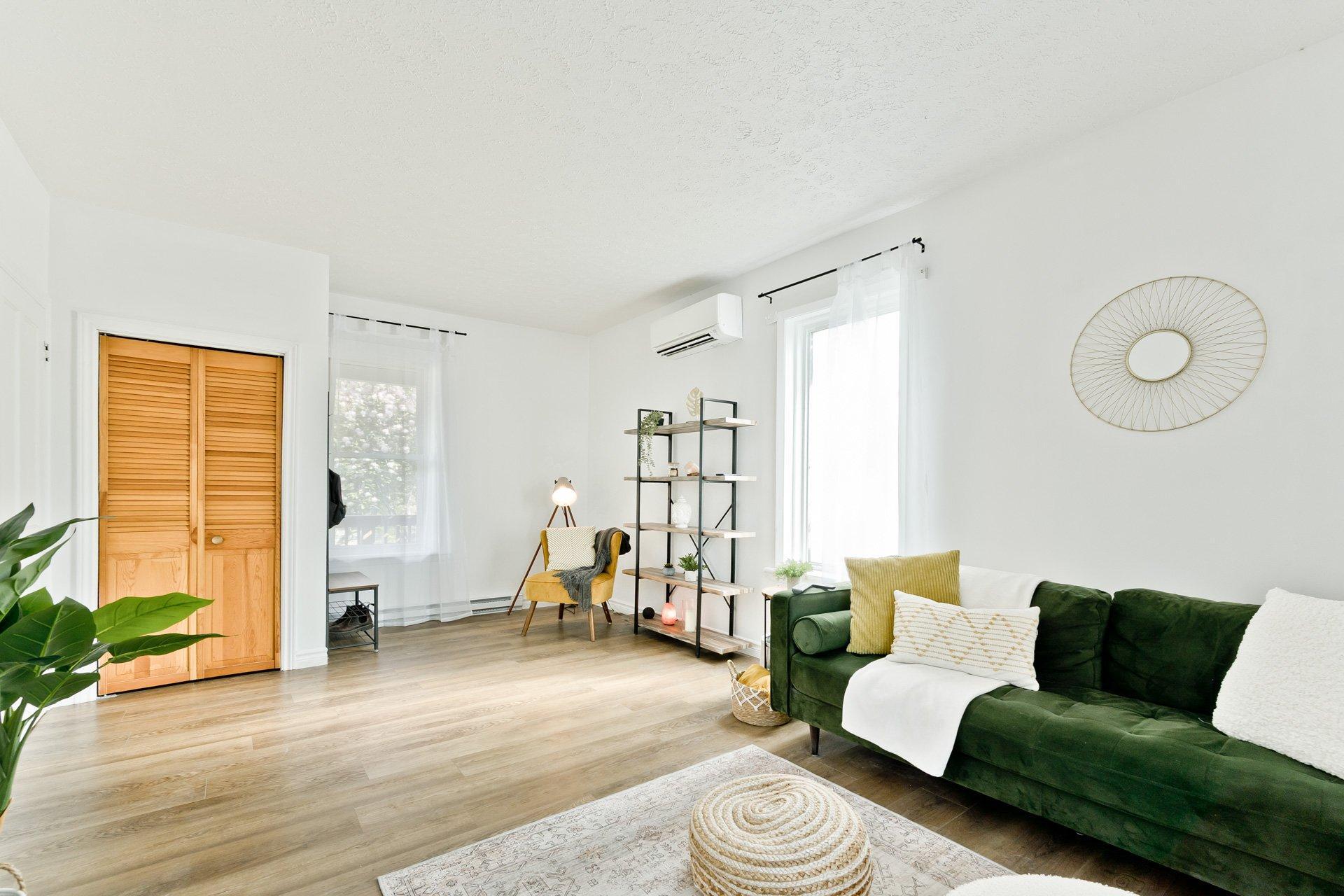 









312


Rue Mont-Plaisant

,
Sherbrooke (Fleurimont),




QC
J1E2A7

