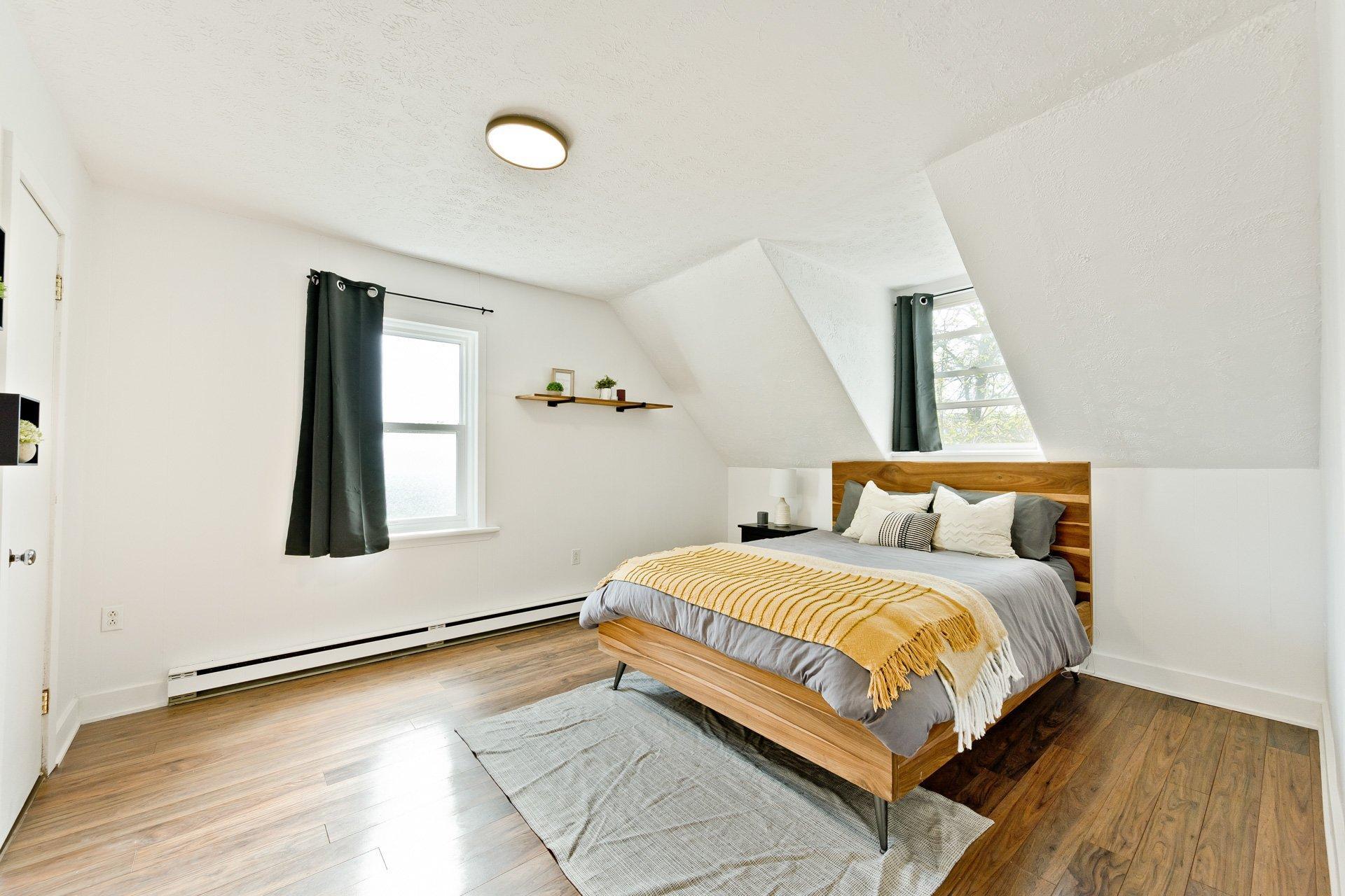 









312


Rue Mont-Plaisant

,
Sherbrooke (Fleurimont),




QC
J1E2A7

