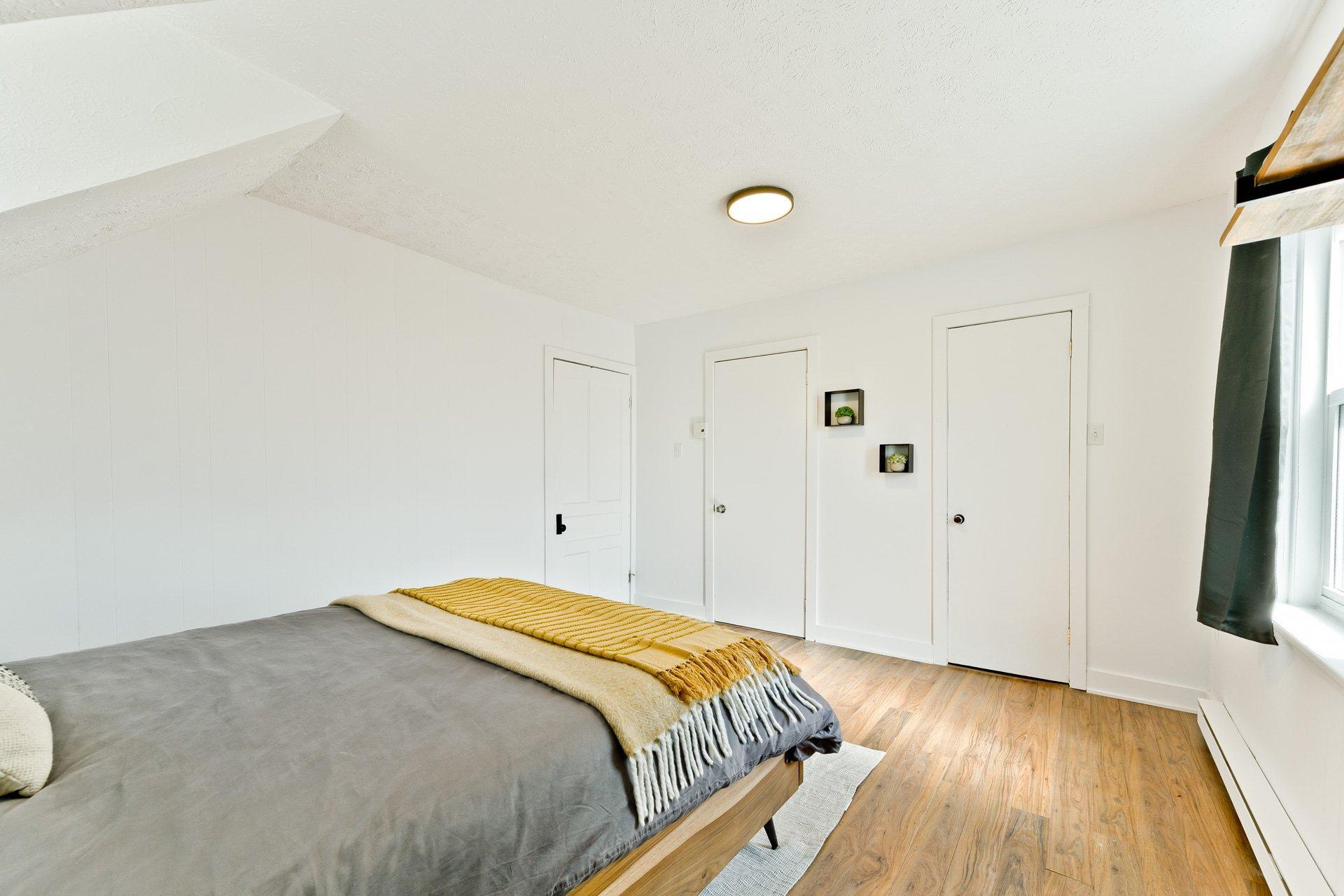 









312


Rue Mont-Plaisant

,
Sherbrooke (Fleurimont),




QC
J1E2A7

