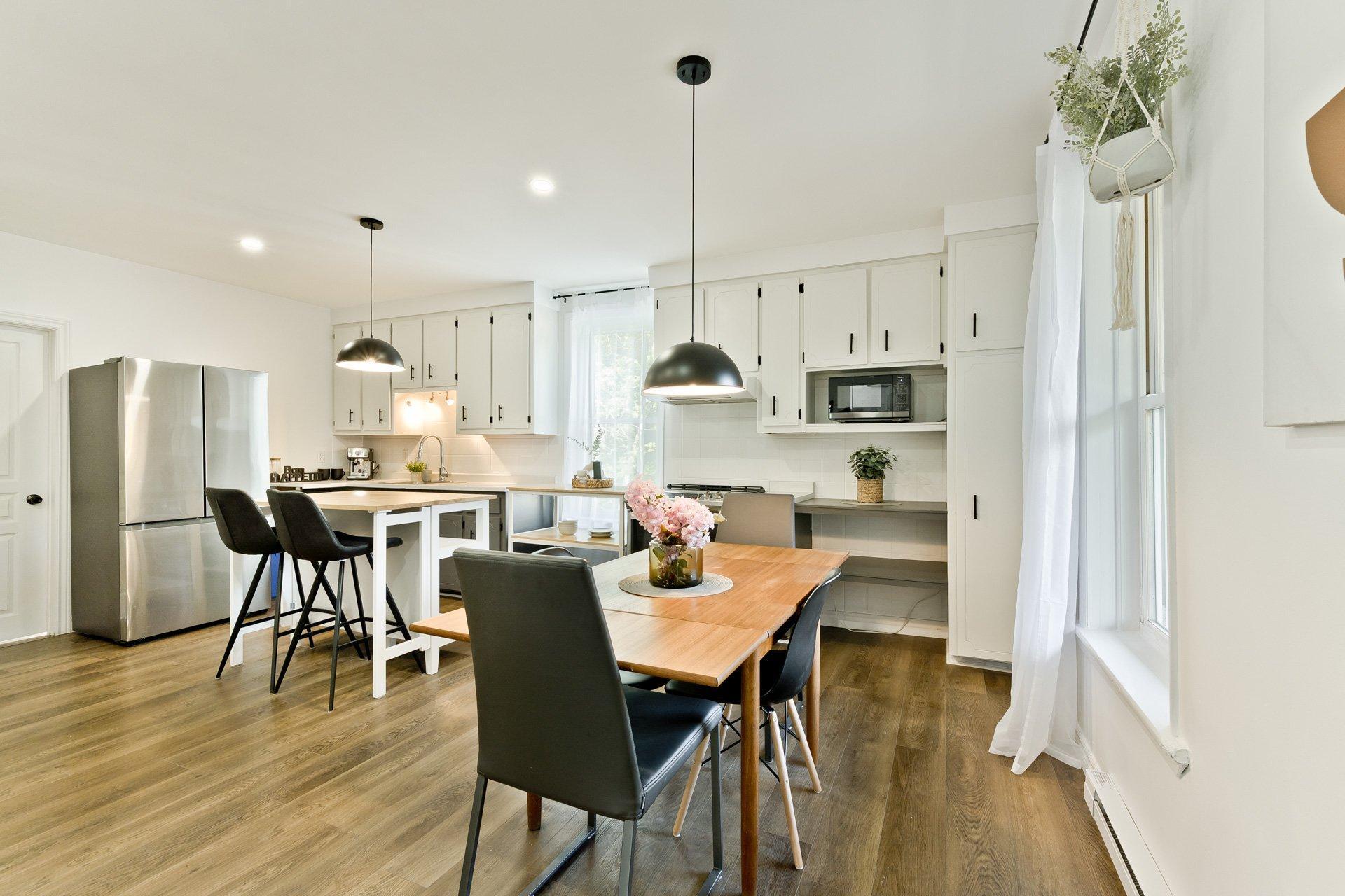 









312


Rue Mont-Plaisant

,
Sherbrooke (Fleurimont),




QC
J1E2A7

