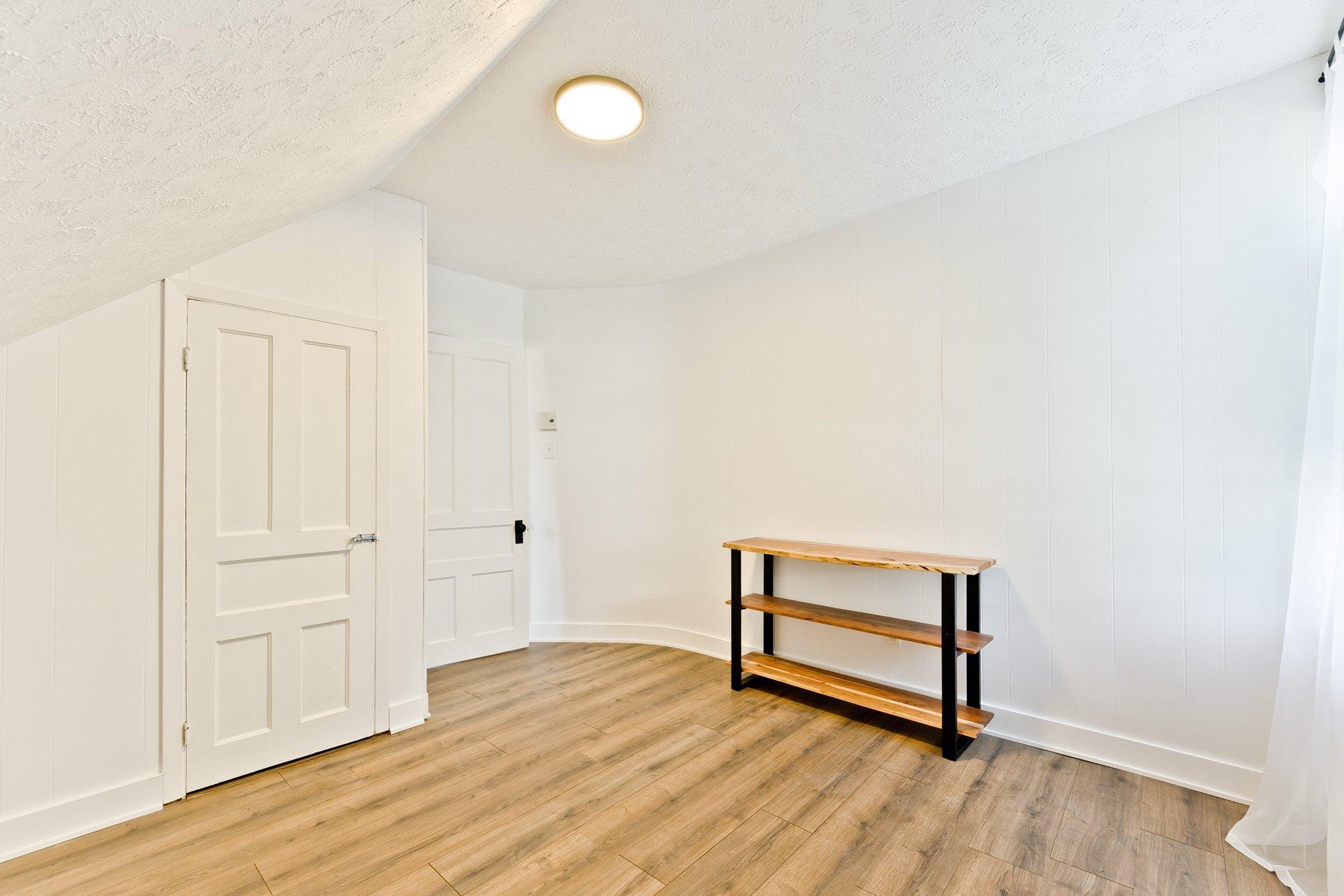 









312


Rue Mont-Plaisant

,
Sherbrooke (Fleurimont),




QC
J1E2A7

