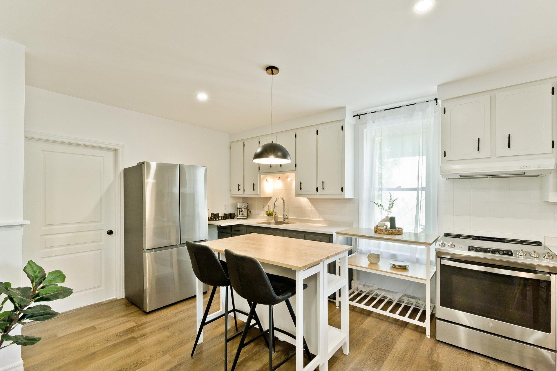 









312


Rue Mont-Plaisant

,
Sherbrooke (Fleurimont),




QC
J1E2A7

