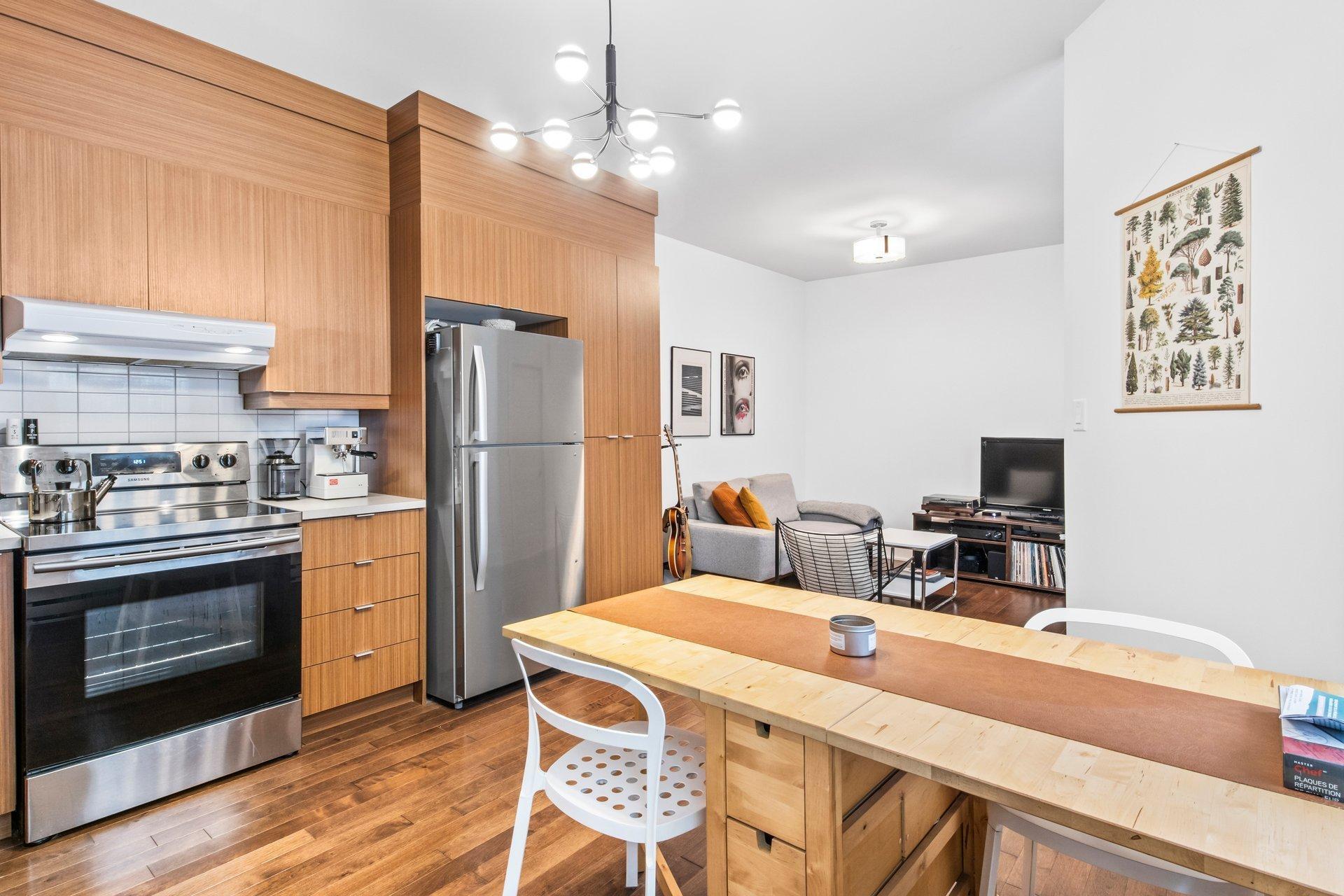 









1478

 - 1482


Av. Bourbonnière

,
Montréal (Mercier/Hochelaga-Maisonneuve),




QC
H1W3N2

