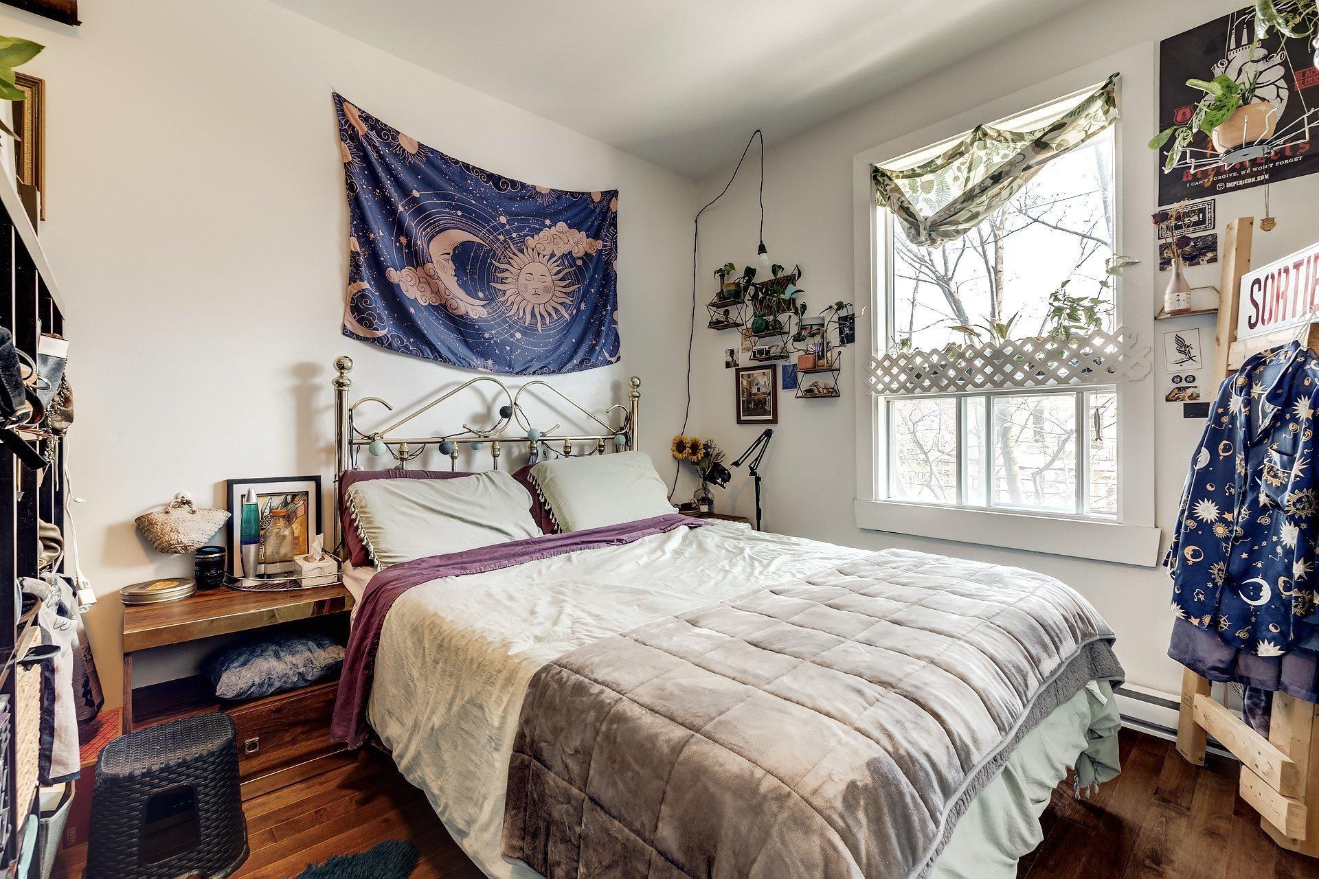 









1478

 - 1482


Av. Bourbonnière

,
Montréal (Mercier/Hochelaga-Maisonneuve),




QC
H1W3N2

