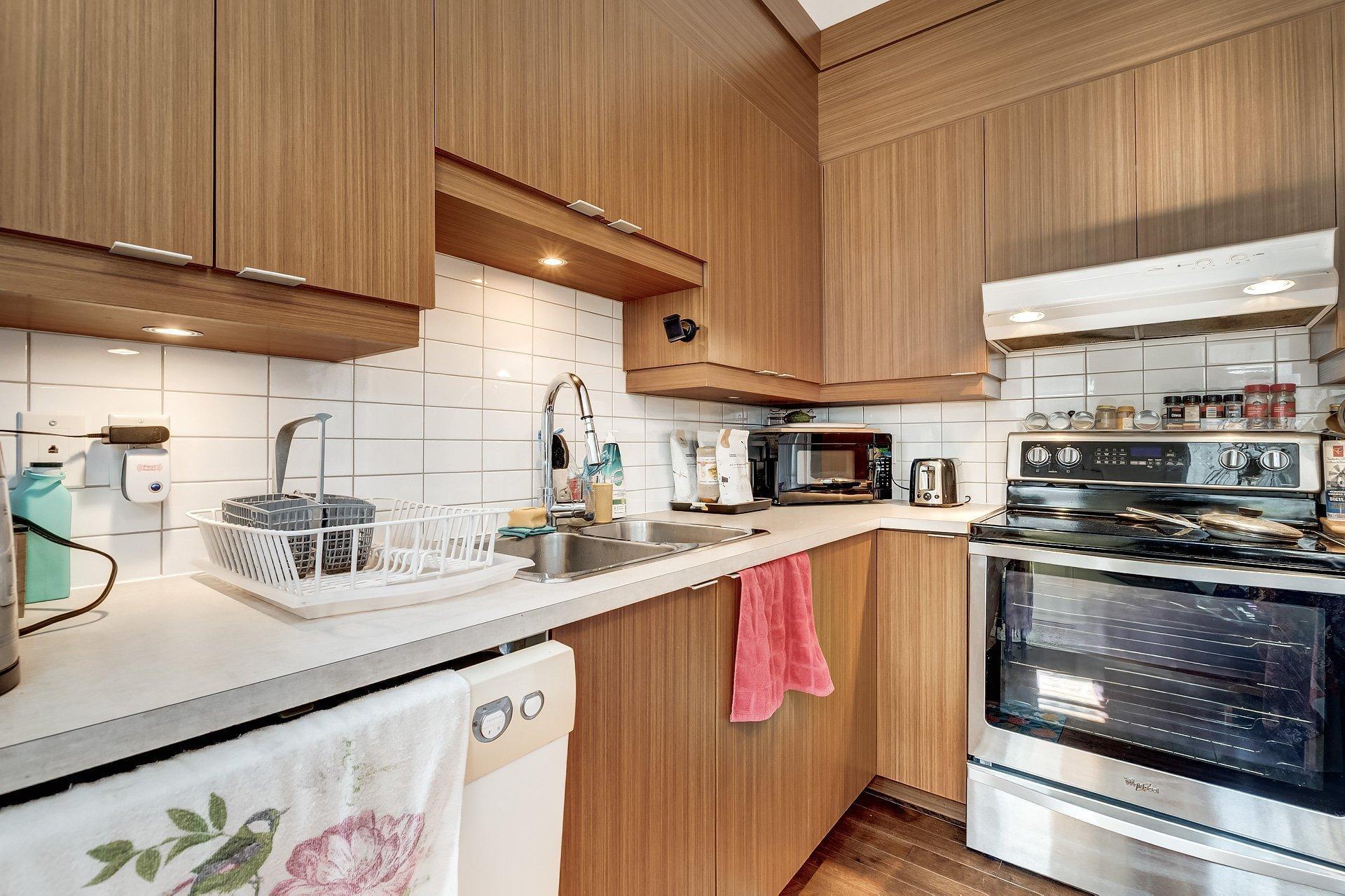 









1478

 - 1482


Av. Bourbonnière

,
Montréal (Mercier/Hochelaga-Maisonneuve),




QC
H1W3N2

