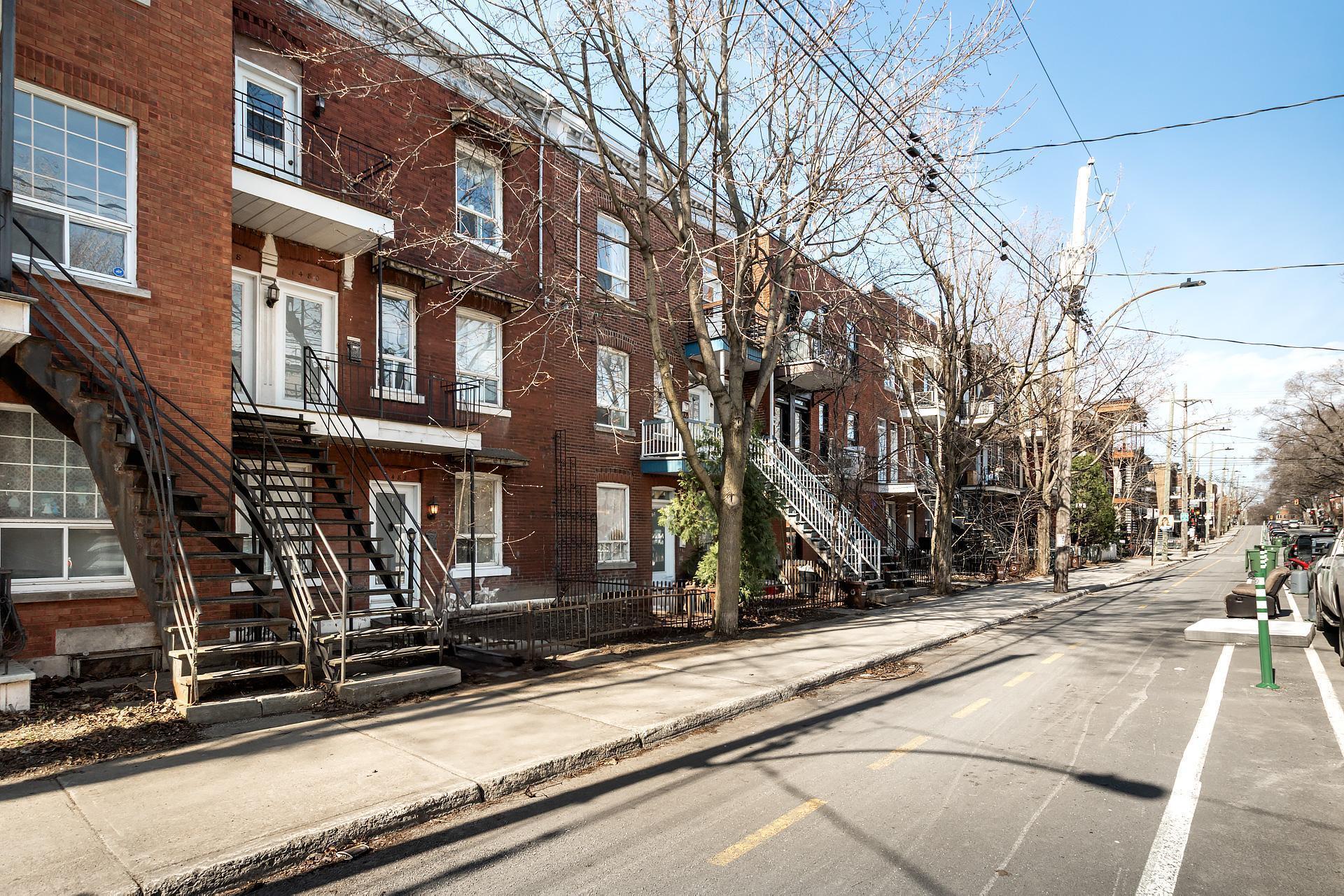 









1478

 - 1482


Av. Bourbonnière

,
Montréal (Mercier/Hochelaga-Maisonneuve),




QC
H1W3N2

