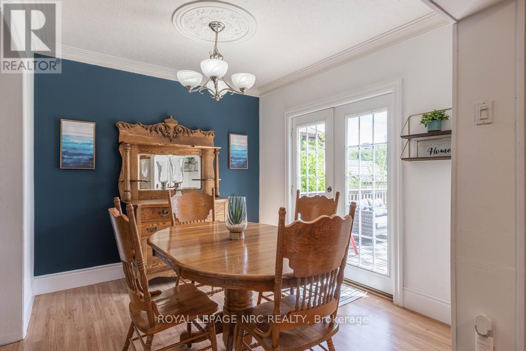 












174 YORK STREET

,
St. Catharines (Haig),




Ontario
L2R6G2

