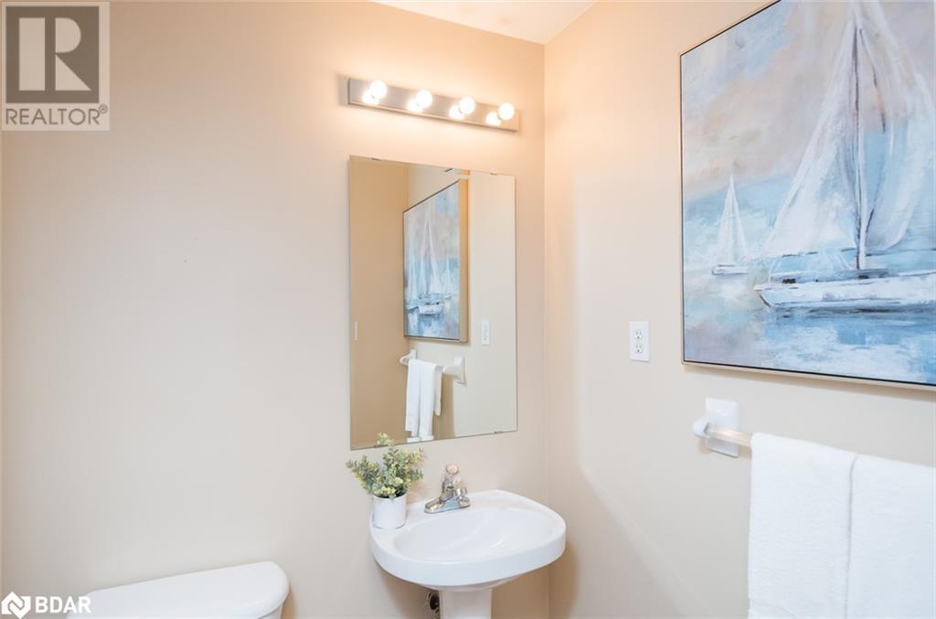 












1014 COOPER Avenue

,
Milton,




Ontario
L9T5W7


