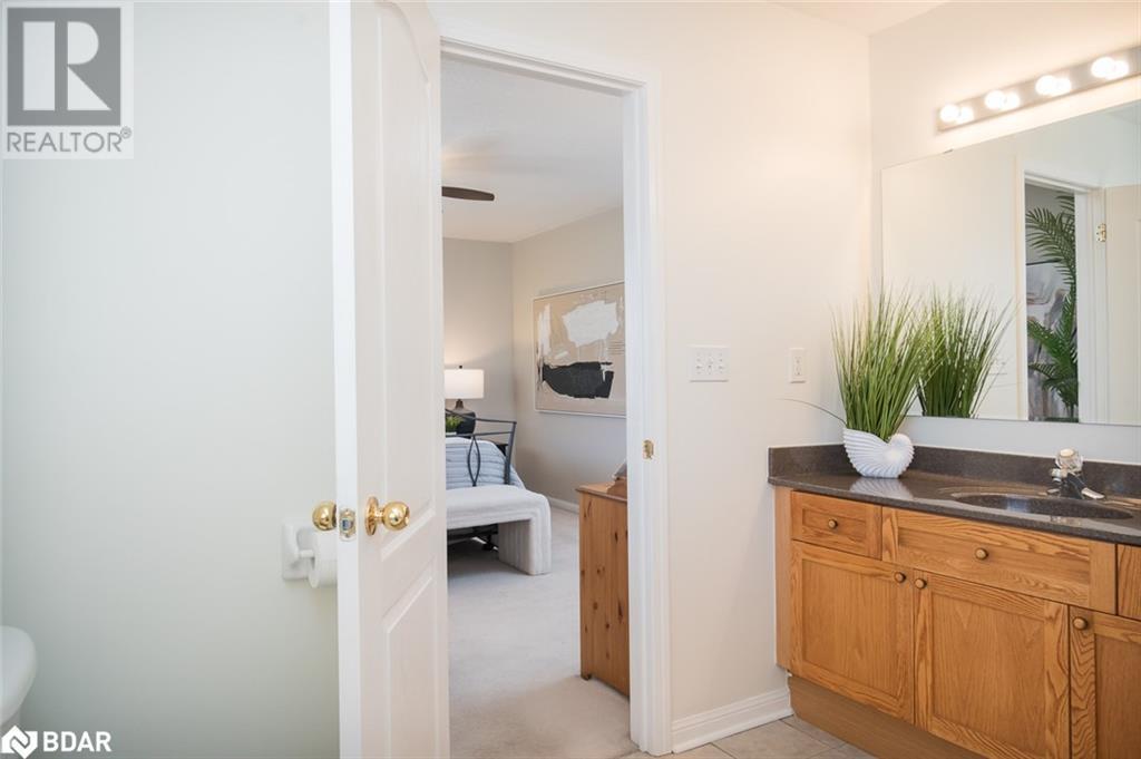 












1014 COOPER Avenue

,
Milton,




Ontario
L9T5W7

