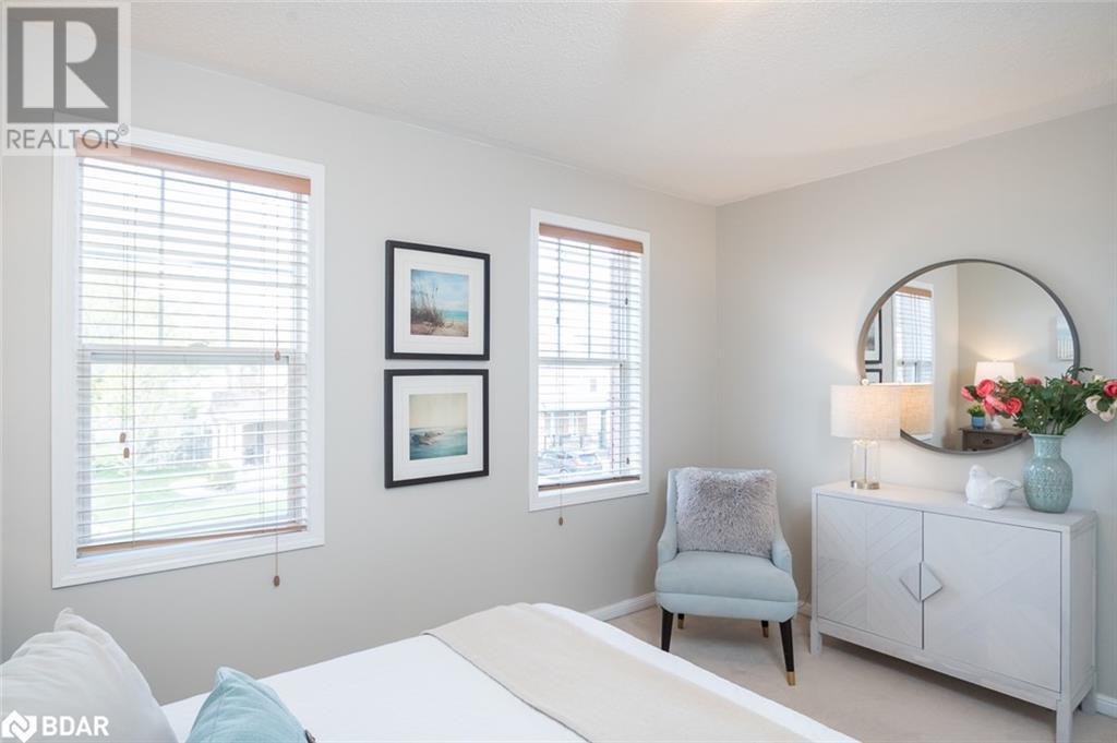 












1014 COOPER Avenue

,
Milton,




Ontario
L9T5W7

