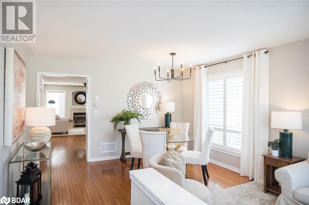 












1014 COOPER Avenue

,
Milton,




Ontario
L9T5W7

