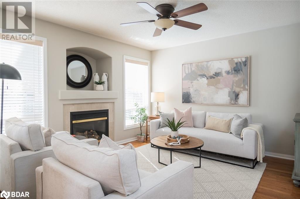 












1014 COOPER Avenue

,
Milton,




Ontario
L9T5W7

