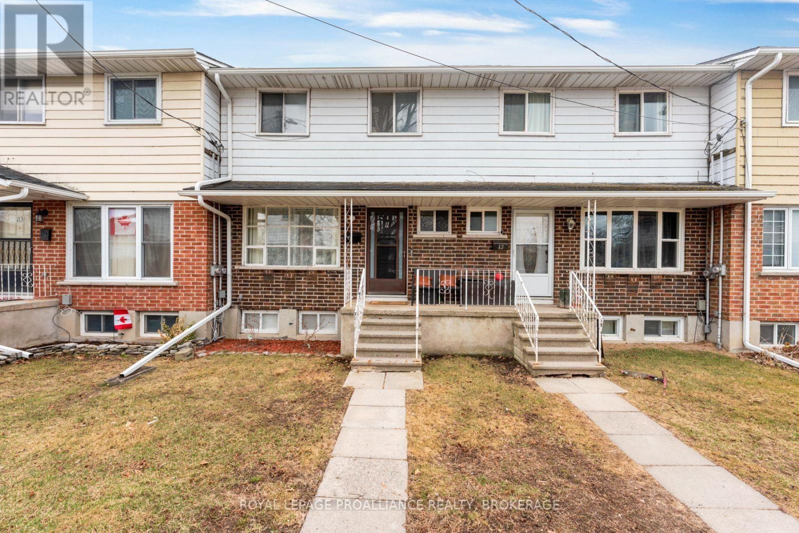 












11 - 27 ADDINGTON STREET

,
Loyalist (Amherstview),




Ontario
K7N1C6

