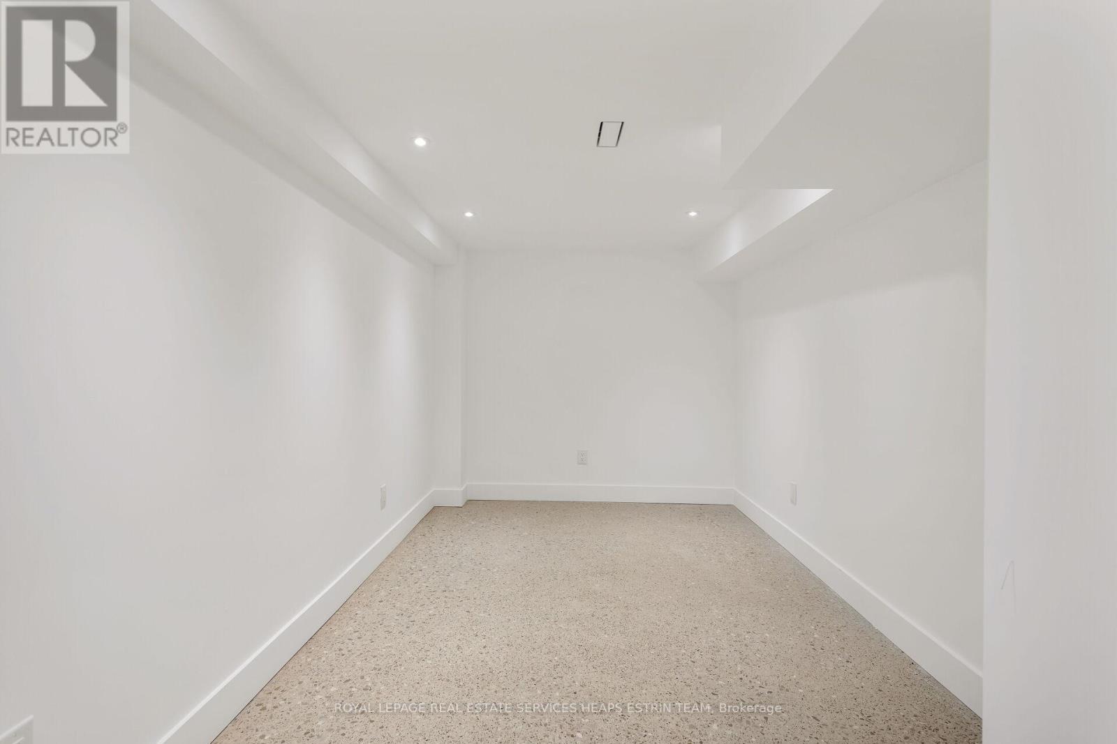 












100 SUMACH STREET

,
Toronto,




Ontario
M5A3J9

