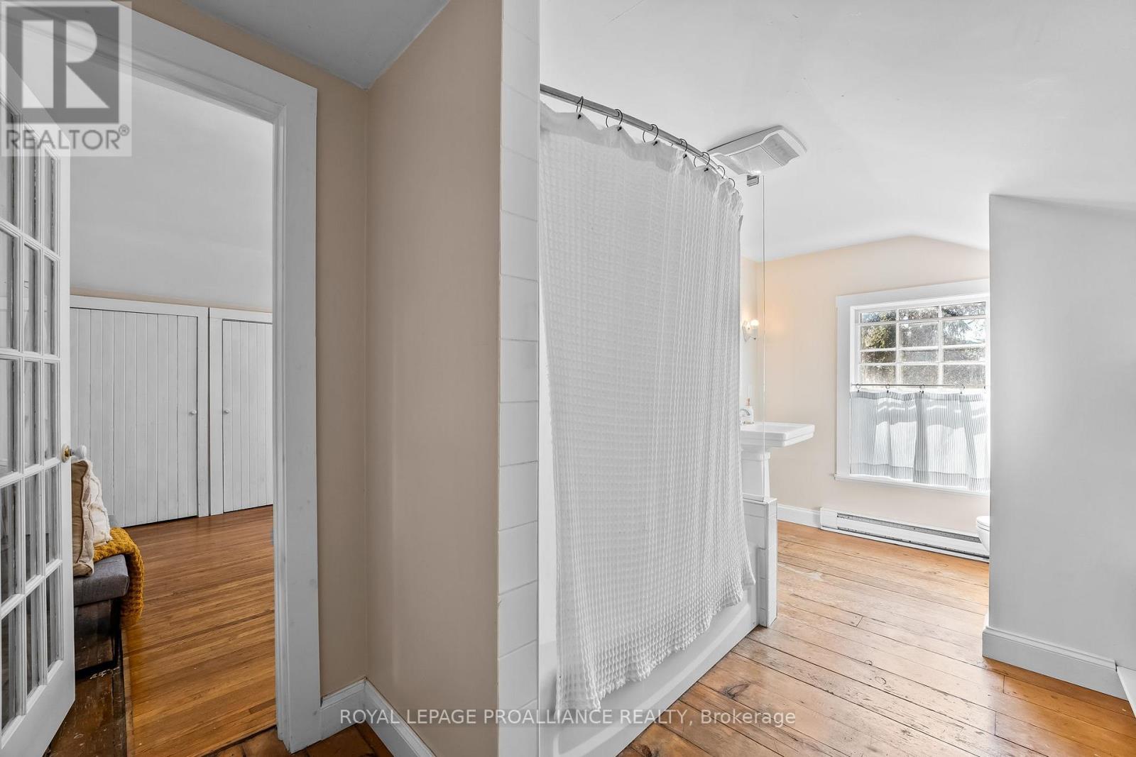 












1153 BAULCH ROAD

,
Port Hope,




Ontario
L1A3V7

