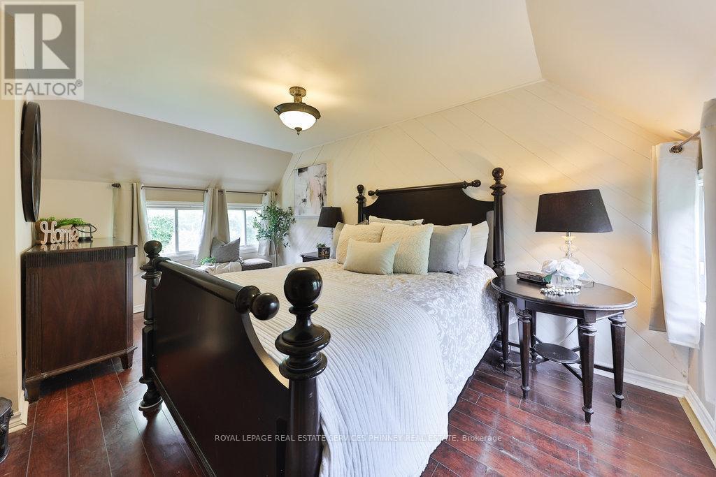 












3098 GIVEN ROAD

,
Mississauga,




Ontario
L5A2N3

