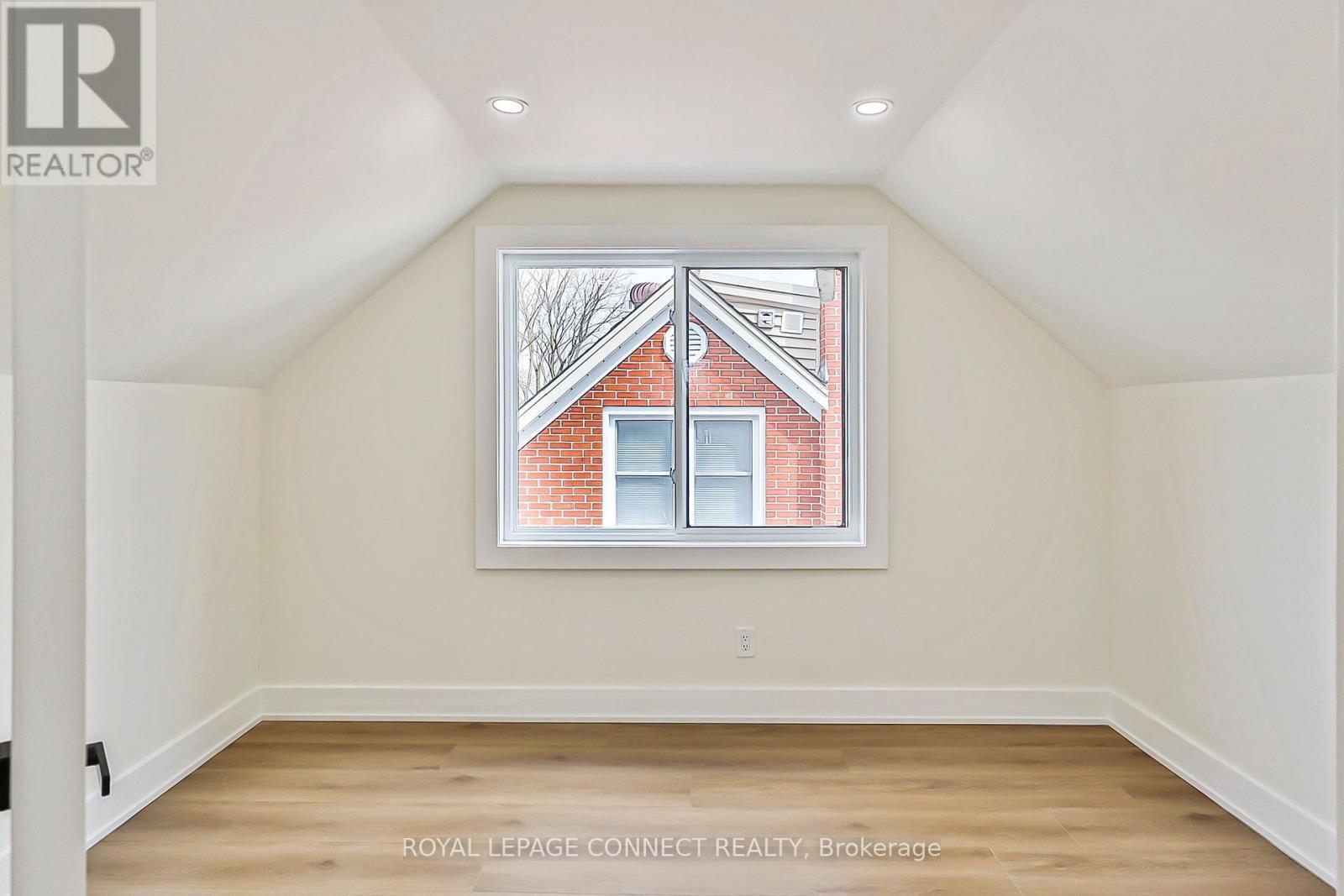 












761 GUELPH STREET

,
Kitchener,




Ontario
N2H5Z2

