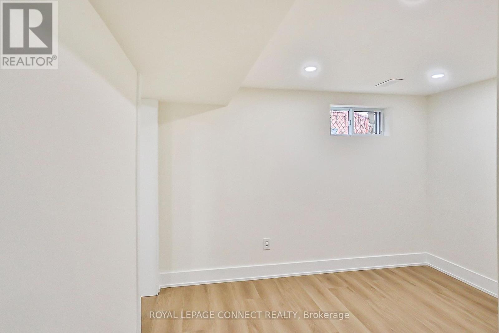 












761 GUELPH STREET

,
Kitchener,




Ontario
N2H5Z2

