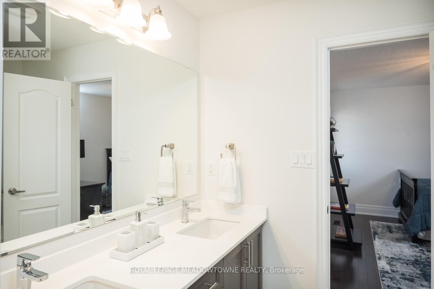 












167 EDGAR BONNER AVENUE

,
Guelph/Eramosa,




Ontario
N0B2K0

