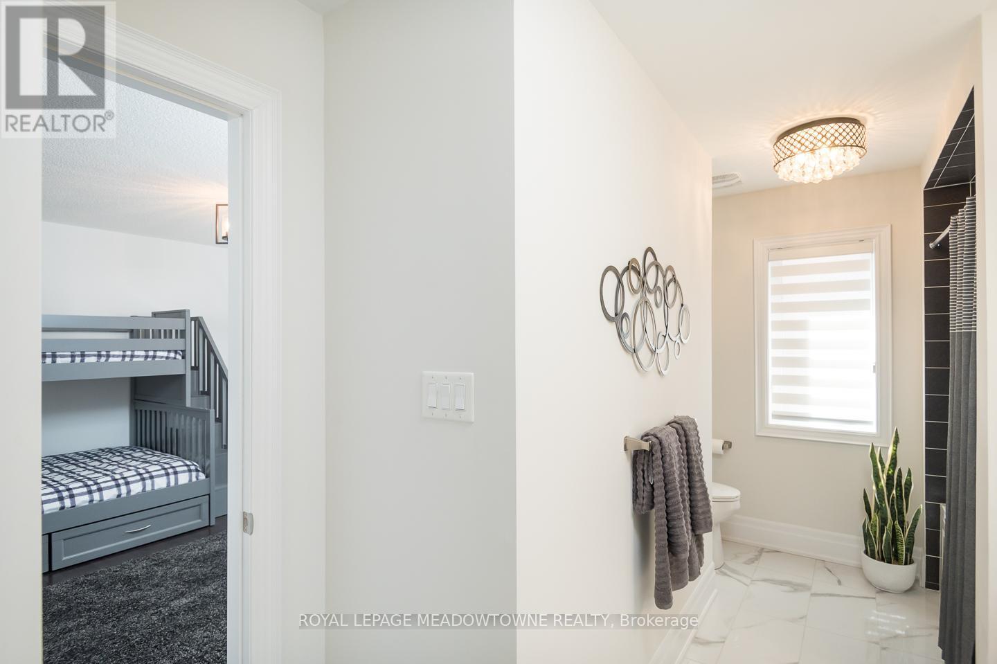 












167 EDGAR BONNER AVENUE

,
Guelph/Eramosa,




Ontario
N0B2K0

