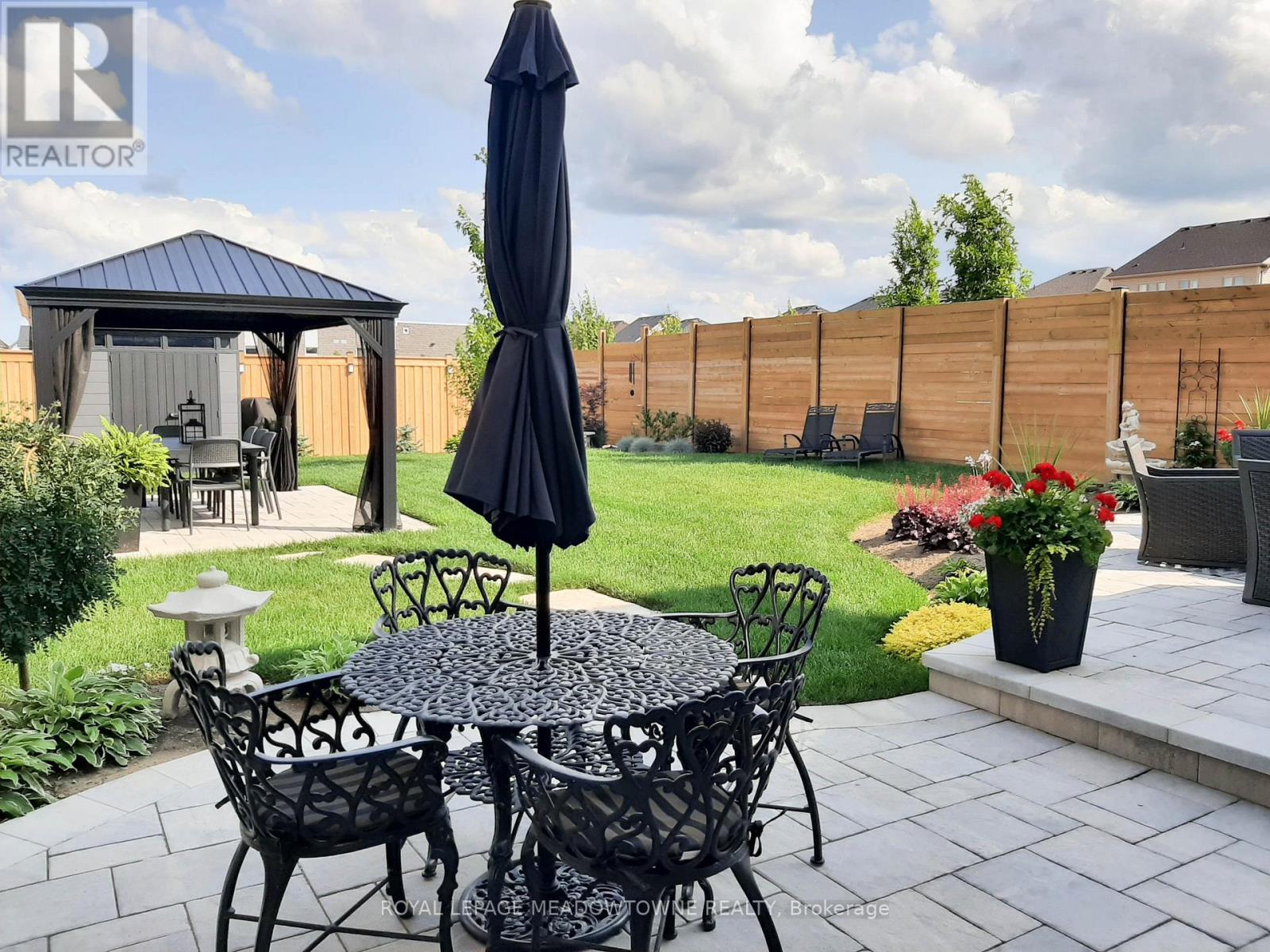 












167 EDGAR BONNER AVENUE

,
Guelph/Eramosa,




Ontario
N0B2K0

