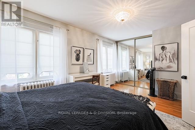 












269 ST CLEMENTS AVENUE

,
Toronto,




Ontario
M4R1H3


