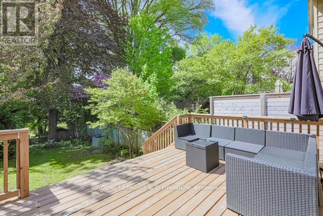 












269 ST CLEMENTS AVENUE

,
Toronto,




Ontario
M4R1H3

