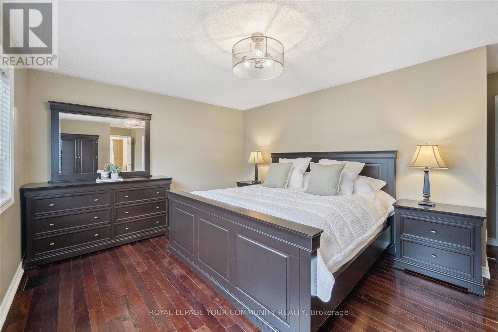 












34 TOWNSHIP AVENUE

,
Richmond Hill,




Ontario
L4E0J8

