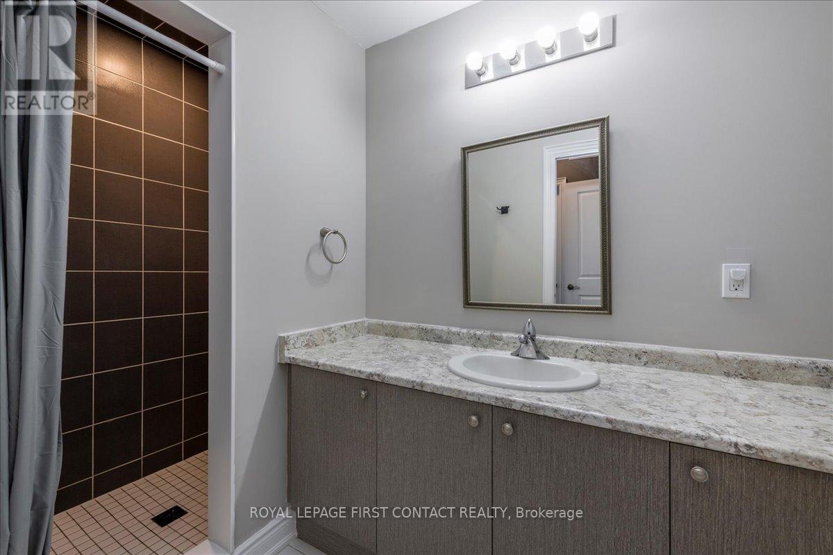 












8 NAUTICAL LANE

,
Wasaga Beach,




Ontario
L9Z0G1

