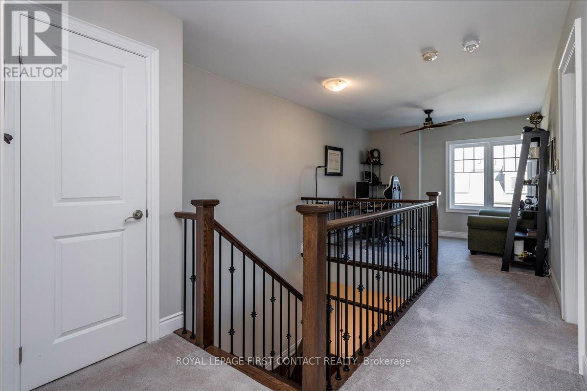 












8 NAUTICAL LANE

,
Wasaga Beach,




Ontario
L9Z0G1

