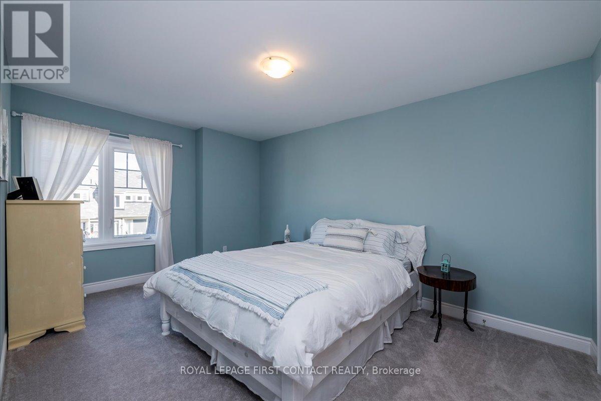 












8 NAUTICAL LANE

,
Wasaga Beach,




Ontario
L9Z0G1

