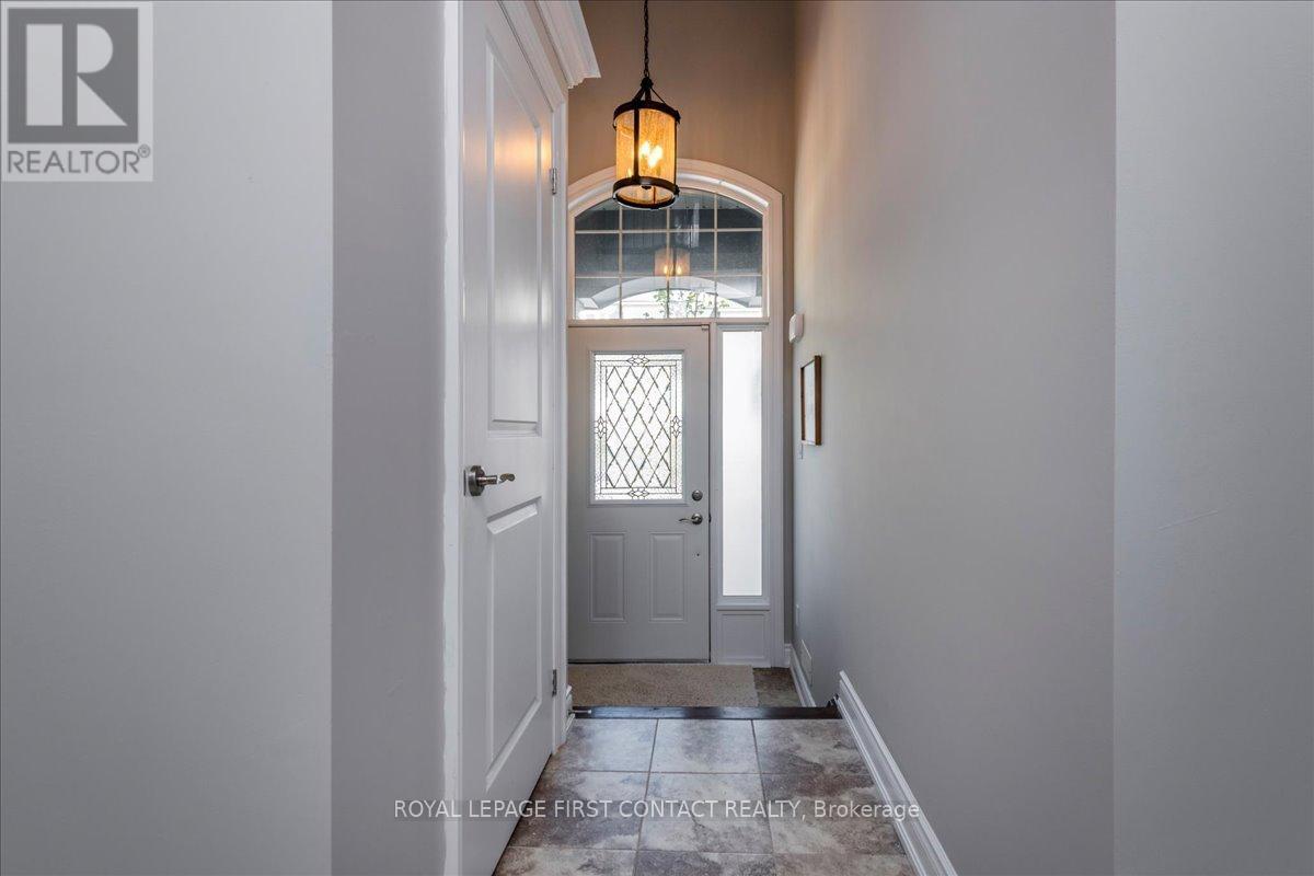 












8 NAUTICAL LANE

,
Wasaga Beach,




Ontario
L9Z0G1

