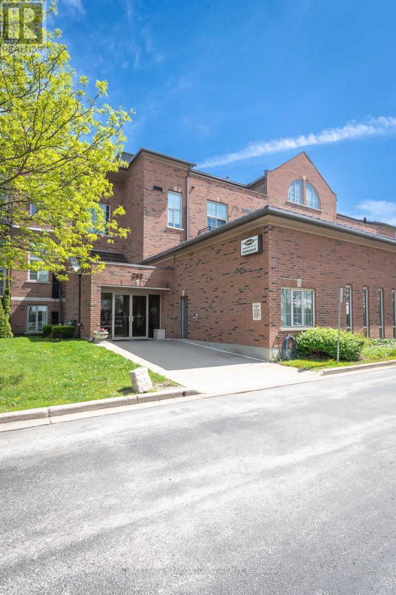 












318 - 262 DUNDAS STREET E

,
Hamilton,




Ontario
L8B1A9


