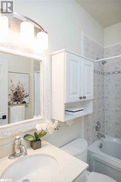 












262 DUNDAS Street E Unit# 318

,
Waterdown,




Ontario
L8B1A9

