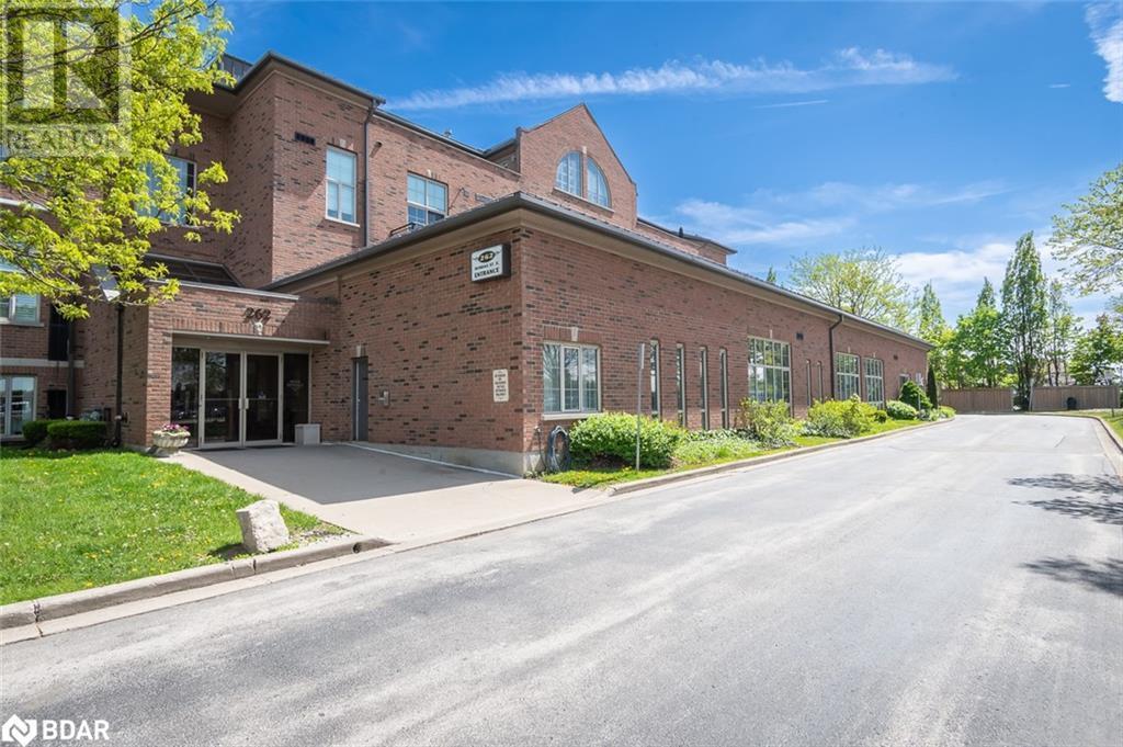 












262 DUNDAS Street E Unit# 318

,
Waterdown,




Ontario
L8B1A9

