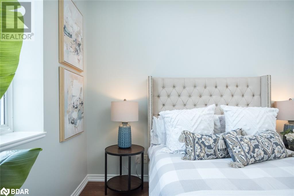












262 DUNDAS Street E Unit# 318

,
Waterdown,




Ontario
L8B1A9

