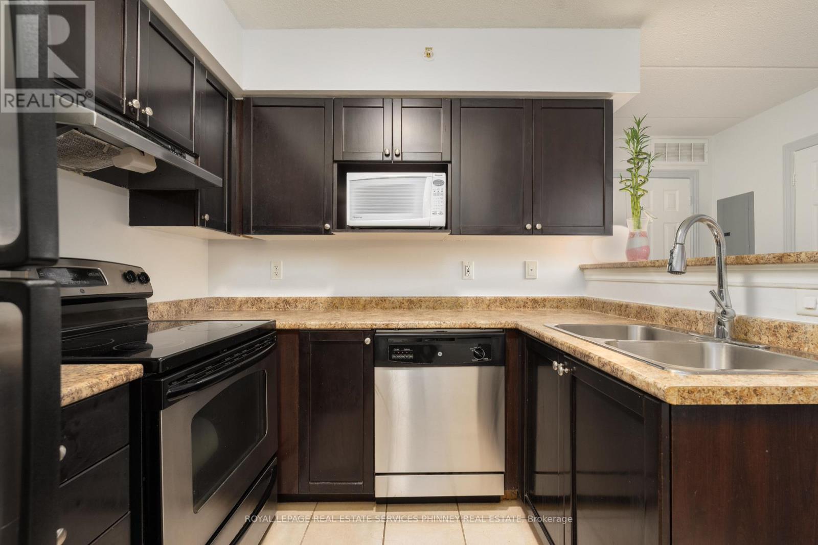 












208 - 1350 MAIN STREET

,
Milton,




Ontario
L9T7S7

