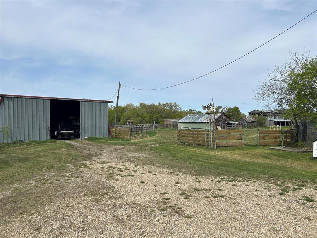 












167147 Road 122N Road

,
Russell,




Manitoba
R0J1W0

