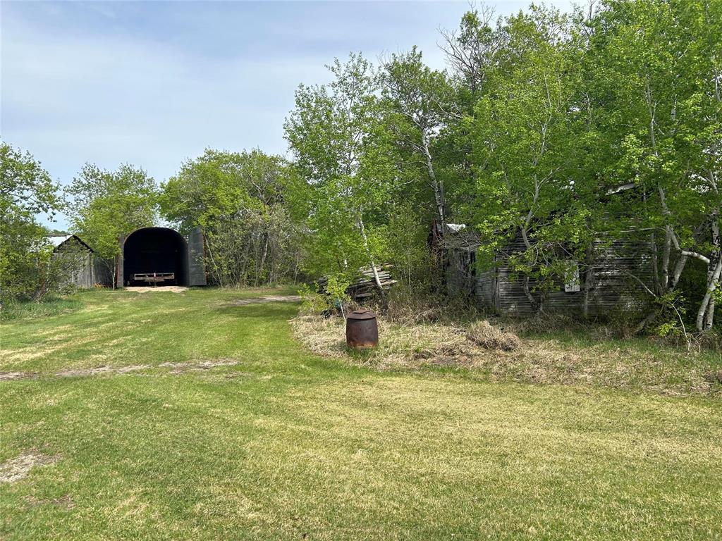 












167147 Road 122N Road

,
Russell,




Manitoba
R0J1W0

