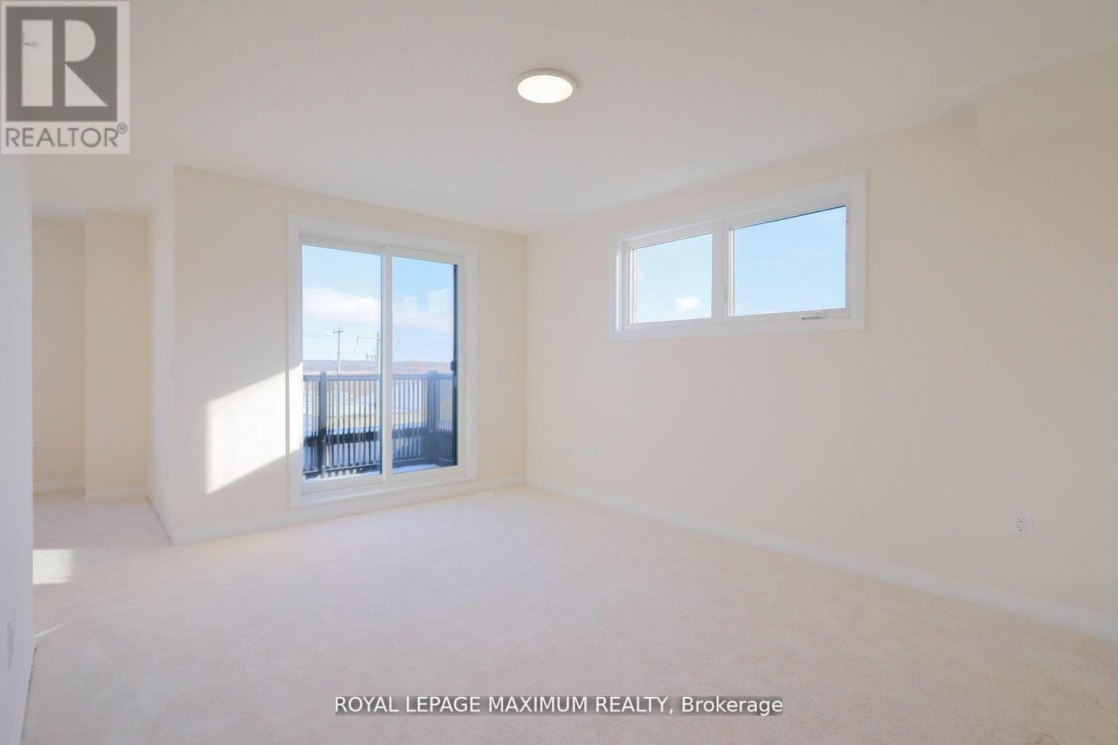












1 - 11 BAYNES WAY N

,
Bradford West Gwillimbury,




Ontario
L3Z4M1


