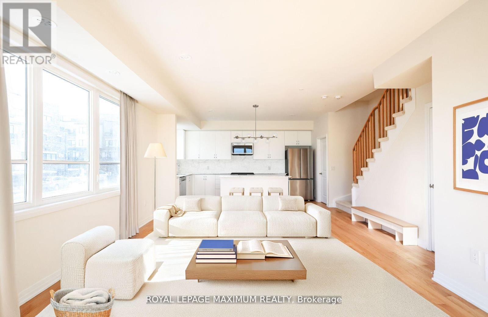 












1 - 11 BAYNES WAY N

,
Bradford West Gwillimbury,




Ontario
L3Z4M1

